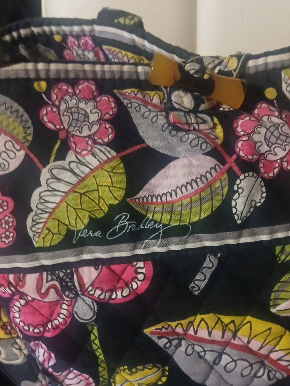 Vera Bradley roomy floral